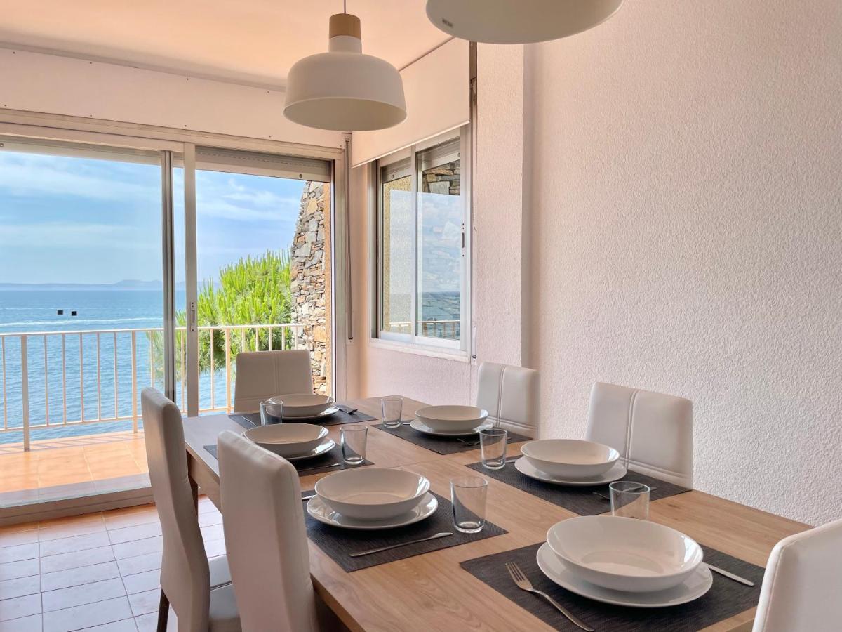 Luminoso Apartamento Frente Al Mar Con Piscina Roses Exteriér fotografie